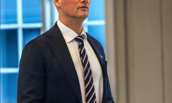 Eingin verklagslóg um Famjinstunnilin