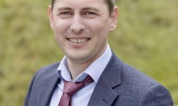 Feløg slept upp á fjall