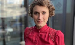 Ingilín: Fleiri og bíligari bústaðir