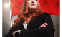 Mary Antonsdóttir gestarøðari á landsfundinum