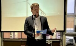 - Nýggj battarískipanin hjá SEV er týdningarmikið tak á leiðini í grøna orkuskiftinum