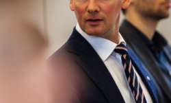 Oljufeløg vinna, føroyingurin tapir