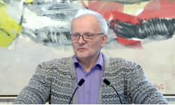 Steðga íslendskum kjøti men innflyta útlendskt vatn!