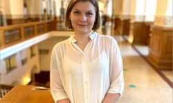 Barbara aftur á fólkating