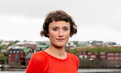 Skal abort nú inn aftur í skápið?