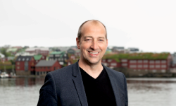 Styttið skúladagin og umraðfestið arbeiðsorkuna